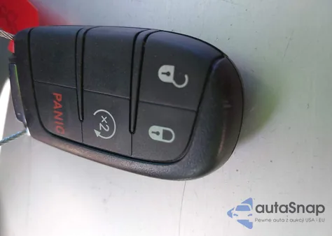 2018 Jeep Compass Latitude 4X4 from USA, damaged, VIN 3C4NJDBB2JT418038